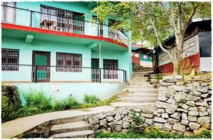 accommodations in the himalayan mountains
