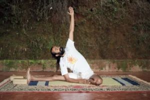 Revolved Head to Knee Pose | Shree Hari Yoga