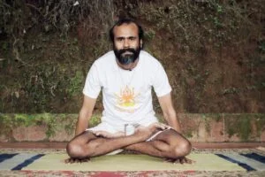 Tolasana | Shree Hari Yoga
