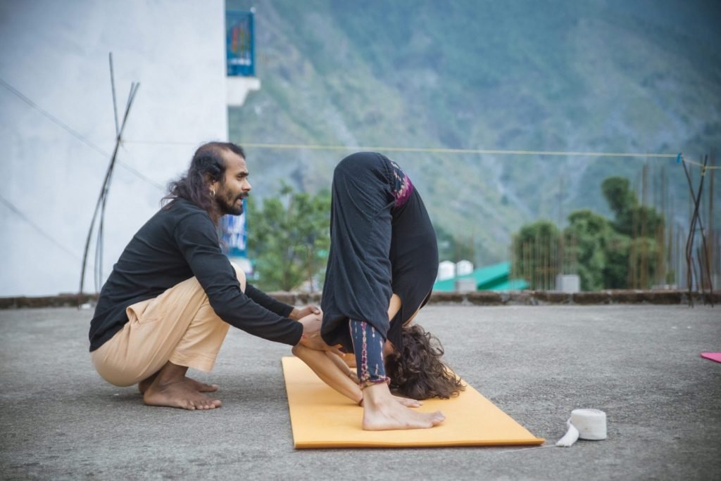 200hr yoga teacher training
