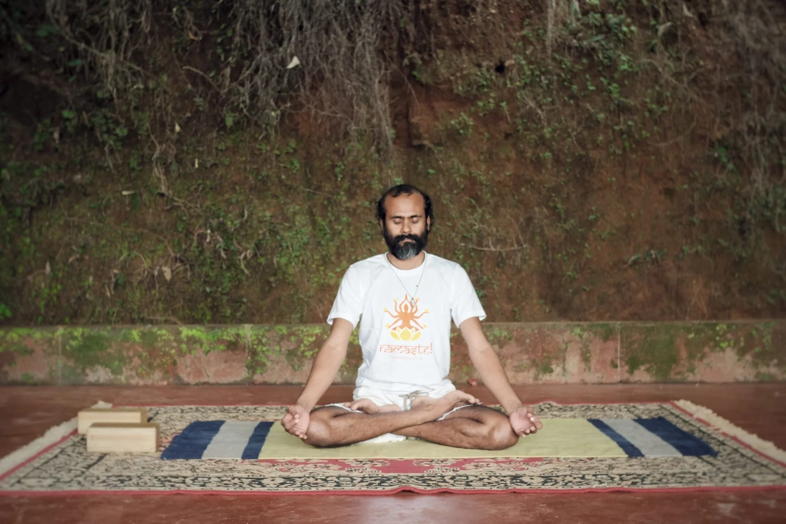 Ujjayi Pranayam | Shree Hari Yoga